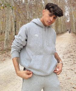 Chico busca chica en Navarra: 