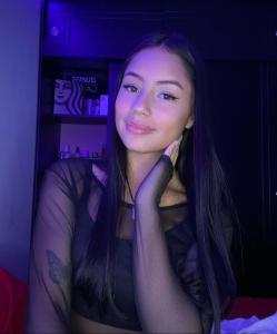 690048341: Chica busca chico en Las Palmas