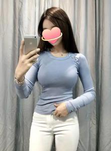627850812: Chica busca chico en Madrid