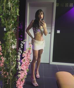 614627351: Transexual en Madrid