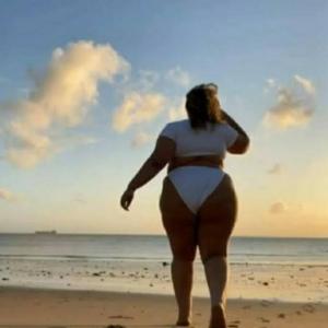 602588126: Chica busca chico en Sevilla