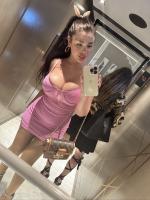 692875142: Chica busca chico en Barcelona