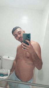 Chico busca chica en Almería: 