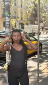 687727521: Chica busca chico en Barcelona