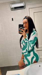611244096: Chica busca chico en Almería
