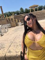 613464412: Chica busca chico en La Coruña