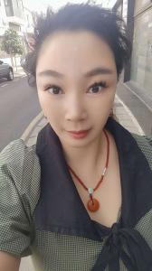 Chica busca chico en Barcelona: Chica busca chico