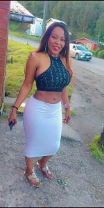 Chica busca chico en Málaga: Chica busca chico
