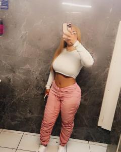Chica busca chico en Cuenca: 