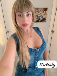 644132151: Chica busca chico en Cádiz