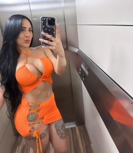 659341435: Chica busca chico en Madrid