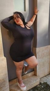 614745589: Chica busca chico en Barcelona