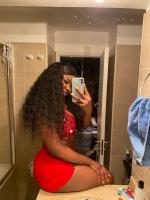659341435: Chica busca chico en Madrid