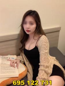 Chica busca chico en Málaga: Chica busca chico