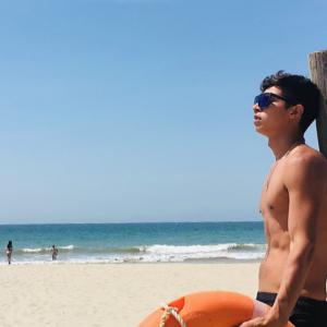 Chico busca chica en Valencia: 