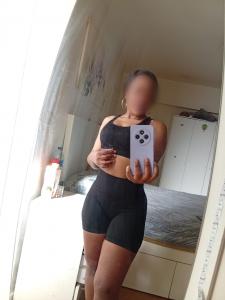 Chica busca chico en Huesca: 