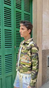 Chico busca chica en Mallorca: 