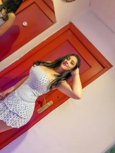 672910186: Chica busca chico en La Coruña