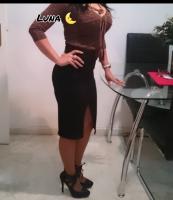 605656619: Chica busca chico en Sevilla