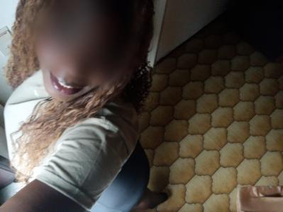 Chica busca chico en Huesca: 
