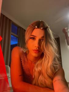 631997576: Travesti en Barcelona