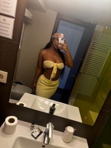 Chica busca chico en La Coruña: Chica busca chico