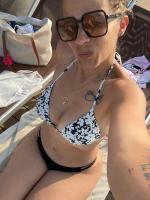 645121885: Chica busca chico en Barcelona