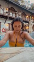 676867993: Chica busca chico en Ibiza