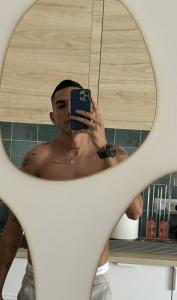 Chico busca chica en Zaragoza: 