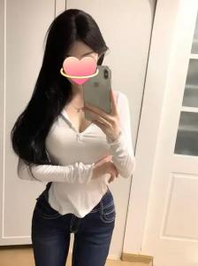 688149189: Chica busca chico en Barcelona