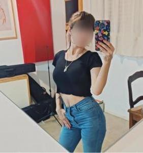 656869305: Chica busca chico en Madrid