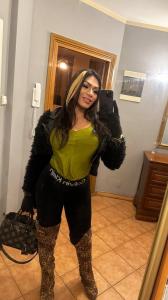 672715349: Travesti en Barcelona