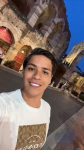 Chico busca chica en Málaga: 