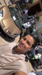 Chico busca chica en Málaga: 