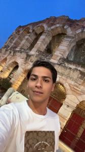 Chico busca chica en Málaga: 