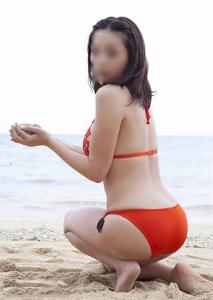 655390386: Chica busca chico en Barcelona