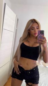 623367461: Transexual en Tarragona