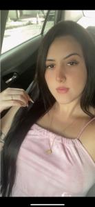 667929023: Chica busca chico en Sevilla
