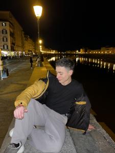 Chico busca chica en Alicante: 