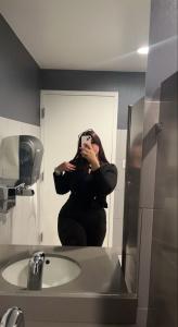 610669561: Chica busca chico en Tenerife