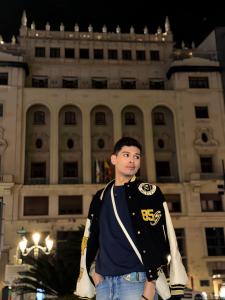 Chico busca chica en Alicante: 