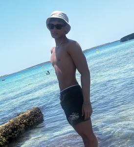 Chico busca chica en Mallorca: 