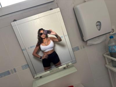 613746523: Chica busca chico en Madrid