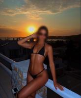 614551064: Chica busca chico en Sevilla