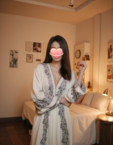 636015898: Chica busca chico en Barcelona