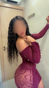 631045978: Chica busca chico en La Coruña