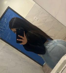 685026454: Chica busca chico en Madrid