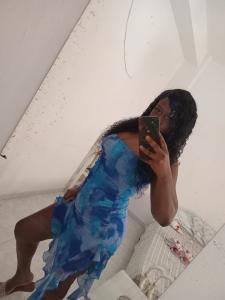 678807094: Chica busca chico en Málaga