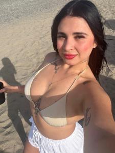 Chica busca chico en Granada: Chica busca chico