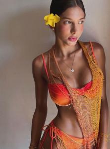 Chica busca chico en Ibiza: Chica busca chico